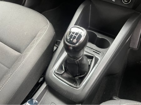 2018 Skoda Fabia ESTATE STYLE 1.0 MPI PETROL //KEYLESS ENTRY//CARPLAY//SKODA SERVICE HISTORY// €11,950 thumbnail