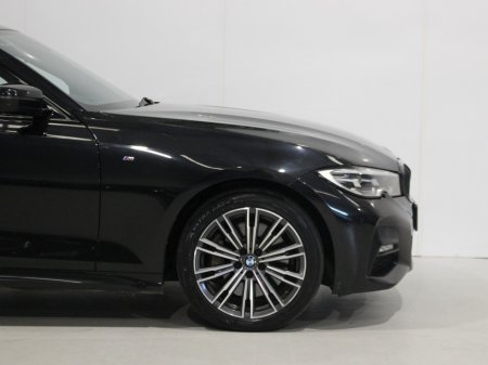 2019 BMW 3 Series - thumbnail 10