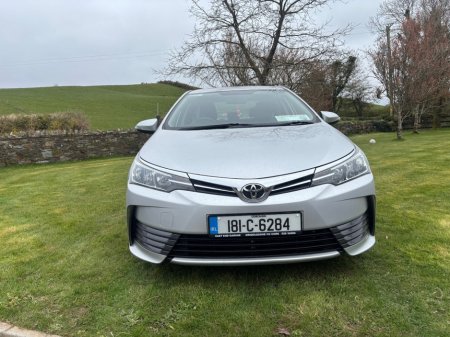 2018 Toyota Corolla - thumbnail 1