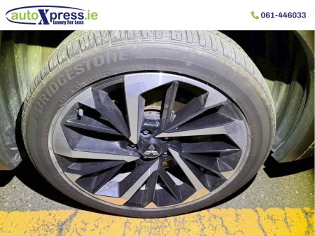 2022 Mitsubishi Outlander PHEV 4WD G , Reversing camera, Low mileage thumbnail