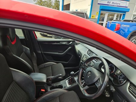 2016 Skoda Octavia - thumbnail 4