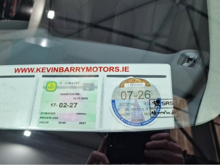 2021 Volvo XC40 - thumbnail 35