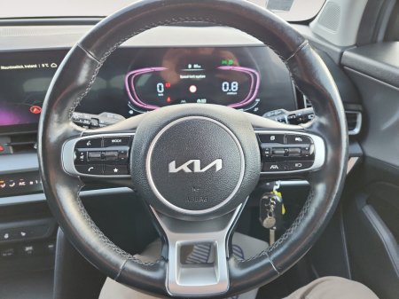 2022 Kia Sportage - thumbnail 13