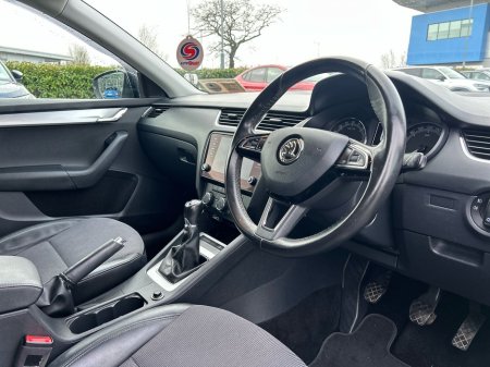 2020 Skoda Octavia - thumbnail 6