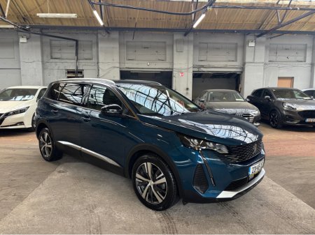 2022 Peugeot 5008 for sale