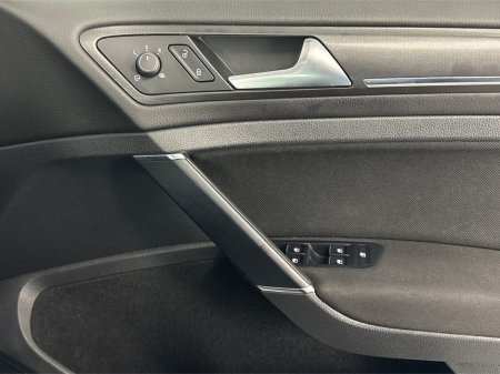 2019 Volkswagen Golf 2.0 TDI GTD DSG**DIGITAL DASH**TOUCH SCREEN MEDIA DISPLAY**REVERSE CAMERA**PARKING SENSORS**FRONT HEATED SEATS**DRIVE MODES**DUAL CLIMATE CONTROL**UPGRADED ALLOYS**KEYLESS START**FINANCE AVAILABLE** €24,995 thumbnail