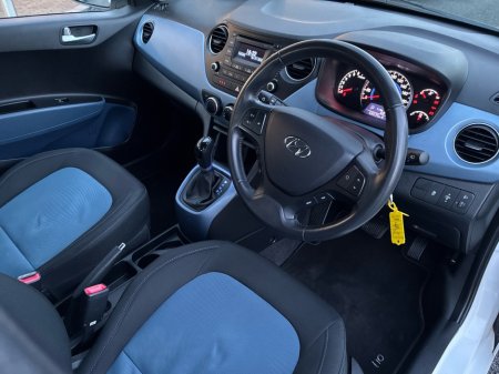 2016 Hyundai i10 DELUXE AUTO 4DR €10,950 thumbnail