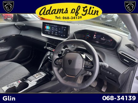 2025 Peugeot 208 - thumbnail 11