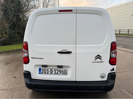 2020 Citroen Berlingo LX 1.5 BLUEHDI 75 650KG M 3 €13,995 thumbnail