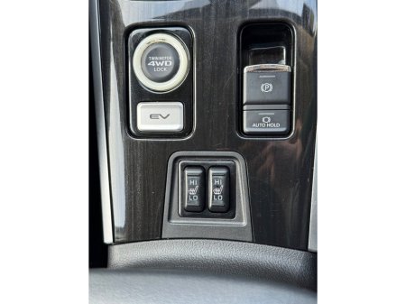 2018 Mitsubishi Outlander - thumbnail 21