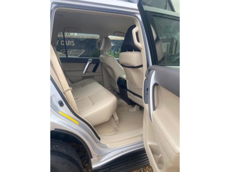 2020 Toyota Landcruiser - thumbnail 41