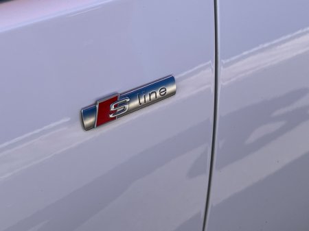 2019 Audi A4 - thumbnail 17