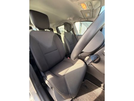 2016 Renault Clio IV DYNAMIQUE NAV 1.2 PETR 4DR €9,950 thumbnail