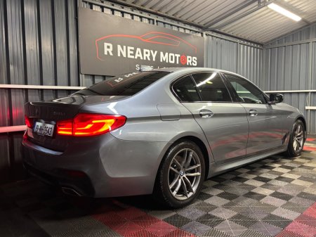 2019 BMW 5 Series - photo 4