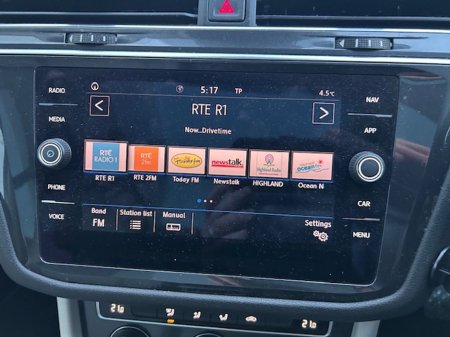 2019 Volkswagen Tiguan Allspace 2.0 TDI 150HP Comfortline DSG Auto 7 Seat Pan Roof Mint €29,995 thumbnail