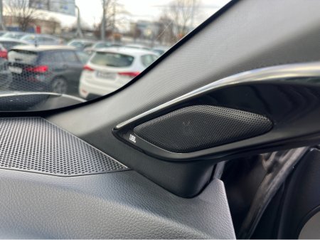 2018 Toyota C-HR DYNAMIC AUTOMATIC HYBRID 1.8 PETROL //MASSIVE SPEC//JBL SOUND SYSTEM//SAT NAV//FULL LEATHER HEATED SEATS//REVERSE CAMERA// €18,950 thumbnail