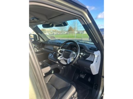 2022 Land Rover Defender - thumbnail 20