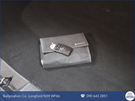 2018 Renault Megane - thumbnail 26