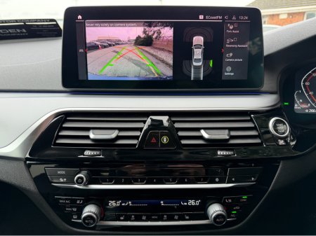 2021 BMW 5 Series M-PERFORMANCE PACK..R 20 ALLOYS..2 KEYS €25,900 thumbnail