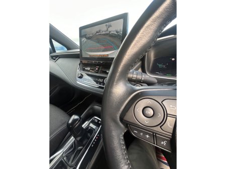 2023 Toyota Corolla 1.8 Hybrid Luna Hatchback €22,850 thumbnail