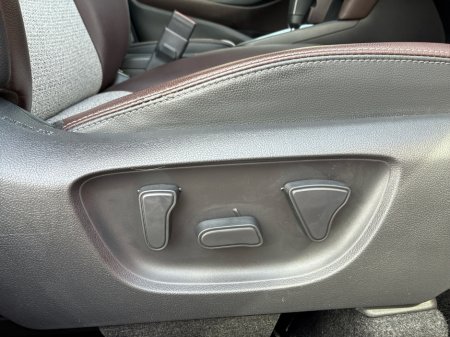 2022 Toyota Yaris Cross - thumbnail 13