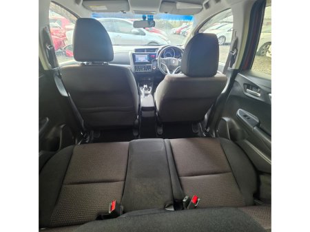 2016 Honda Fit - thumbnail 15