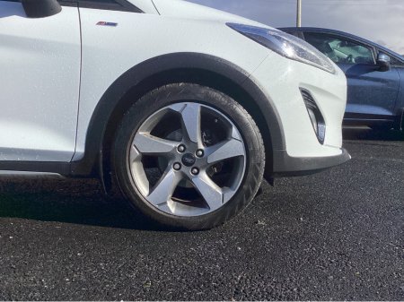 2020 Ford Fiesta - thumbnail 9