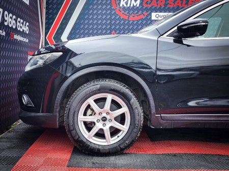 2015 Nissan X-Trail - thumbnail 6