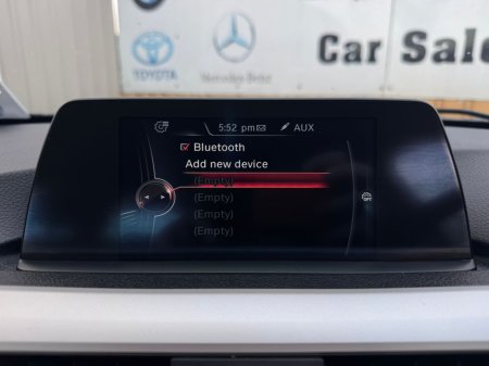 2015 BMW 3 Series - thumbnail 23