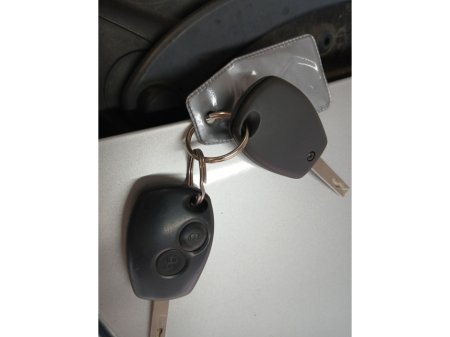 2015 Dacia Sandero - thumbnail 11