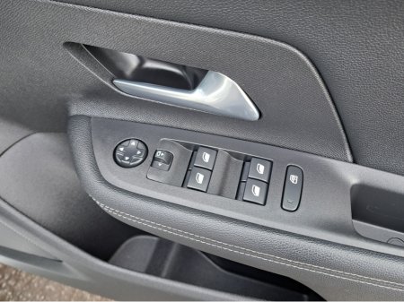 2023 Opel Mokka - thumbnail 32