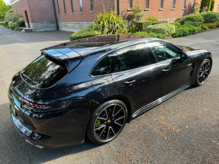 2018 Porsche Panamera SPT Turismo E HYB €62,884 thumbnail