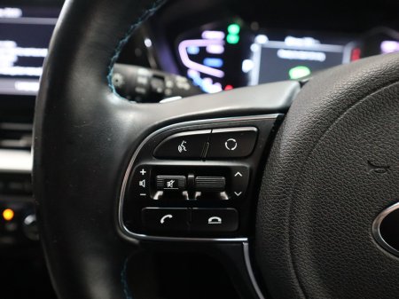 2021 Kia Niro *110* PHEV MY2021 5DR AUTO €20,800 thumbnail