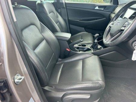 2017 Hyundai Tucson - thumbnail 9