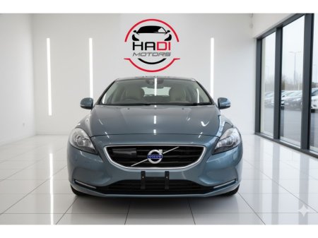 2014 Volvo V40  €10,999