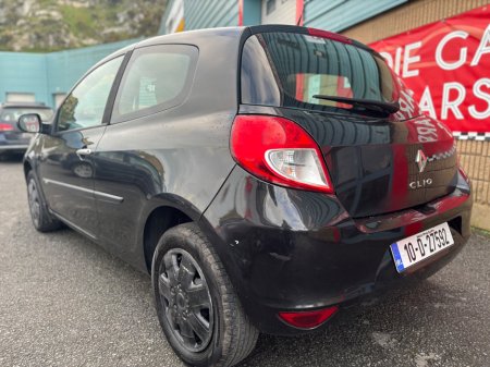 2010 Renault Clio 1.2 16V ETH ROYALE ECO €2,950 thumbnail