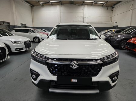 2025 Suzuki S-CROSS Motion Mild Hybrid €34,200