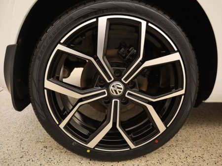 2015 Volkswagen Golf - thumbnail 15