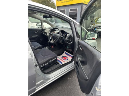 2013 Honda Fit  €7,650 thumbnail