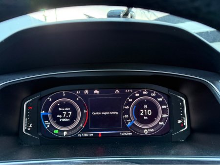 2020 Volkswagen Tiguan R-LINE 2.0 TDI D7F 150HP 5DR AUTO €29,950 thumbnail