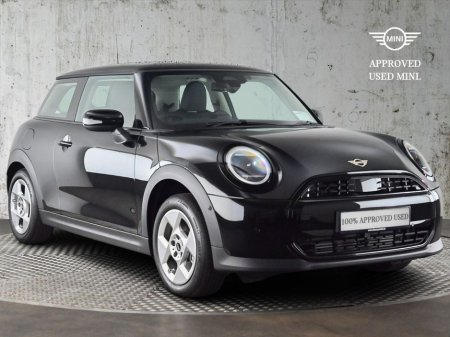 2025 MINI Hatch Cooper C 3 Door €39,900 thumbnail