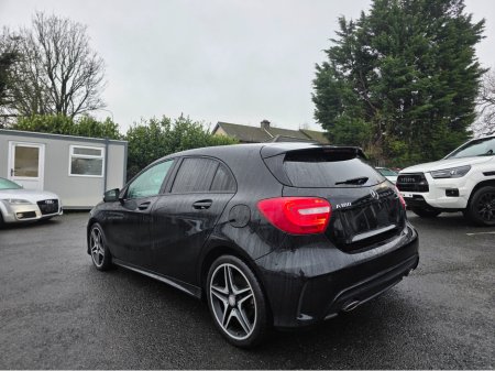 2013 Mercedes-Benz A Class A180 AMG INTERIOR HALF LEATHER - ALCANTARA SEATS / HI SPEC / LOW ROAD TAX BAND / SIMI DEALER thumbnail