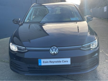 2023 Volkswagen Golf SALE AGREED..232 2.0 TDI 115HP 5DR AS NEW R LINE WHEELS!! thumbnail