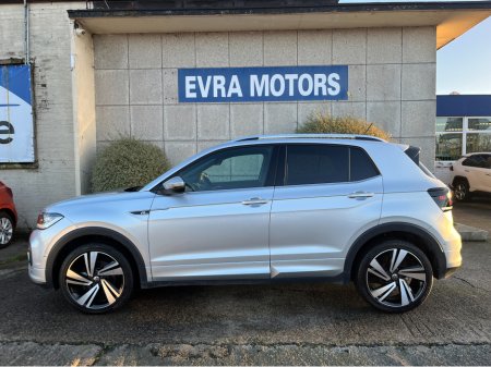 2023 Volkswagen T-Cross R-LINE AUTOMATIC 1.0 PETROL //HIGH SPEC//REVERSE CAMERA//HALF LEATHER SEATS//ADAPTIVE CRUISE CONTROL//KEYLESS ENTRY// €26,950 thumbnail