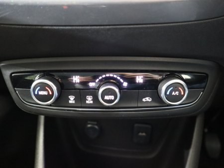 2023 Opel Crossland *6* SPORT 1.2 110PS -PET -PET-6SP 5DR X €16,800 thumbnail