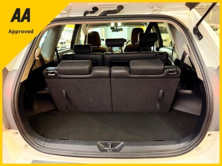 2016 Toyota Prius - thumbnail 12