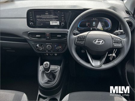 2025 Hyundai i10 i10 Deluxe Plus €22,995 thumbnail