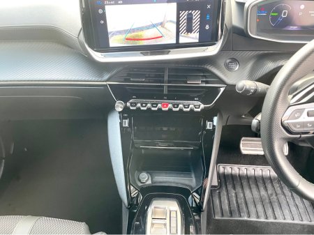 2024 Peugeot 2008 E2008 GT-LINE 50KWH 136BHP AUTO 5DR HATCHBACK €24,950 thumbnail