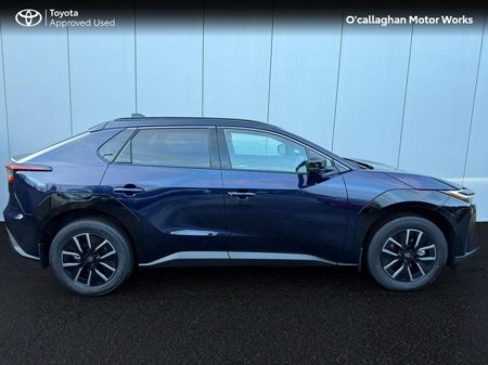 2026 Toyota bZ4X - thumbnail 6