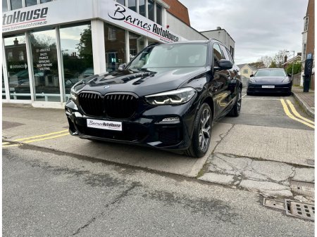 2022 BMW X5 *TINY MILAGE* 45E M-SPORT *COMF &TECH* X-DRIVE AUTO 5DR €67,900